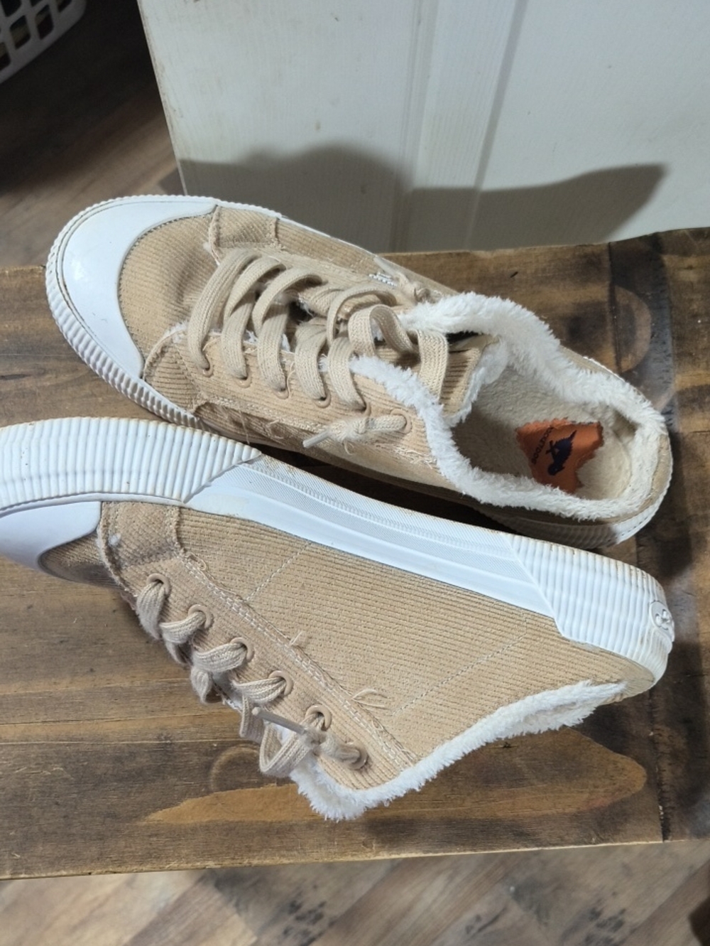 Rocket Dog Tan and White Fleece-Lined Canvas Sneakers